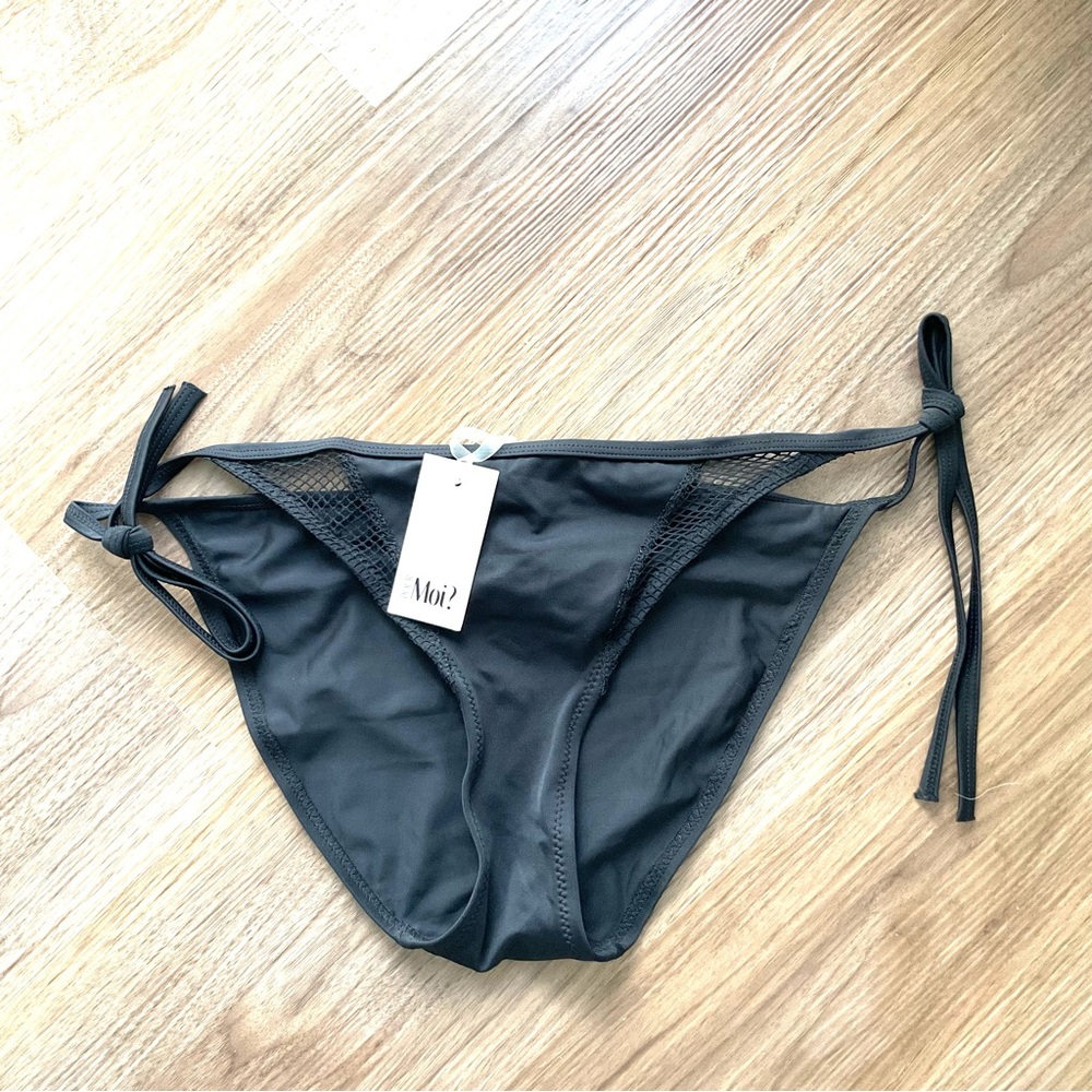 Pour Moi Black Tie-Side Bikini Bottom NWT